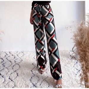 ZARA Geometric Trousers Size S Viral Blogger Favorite